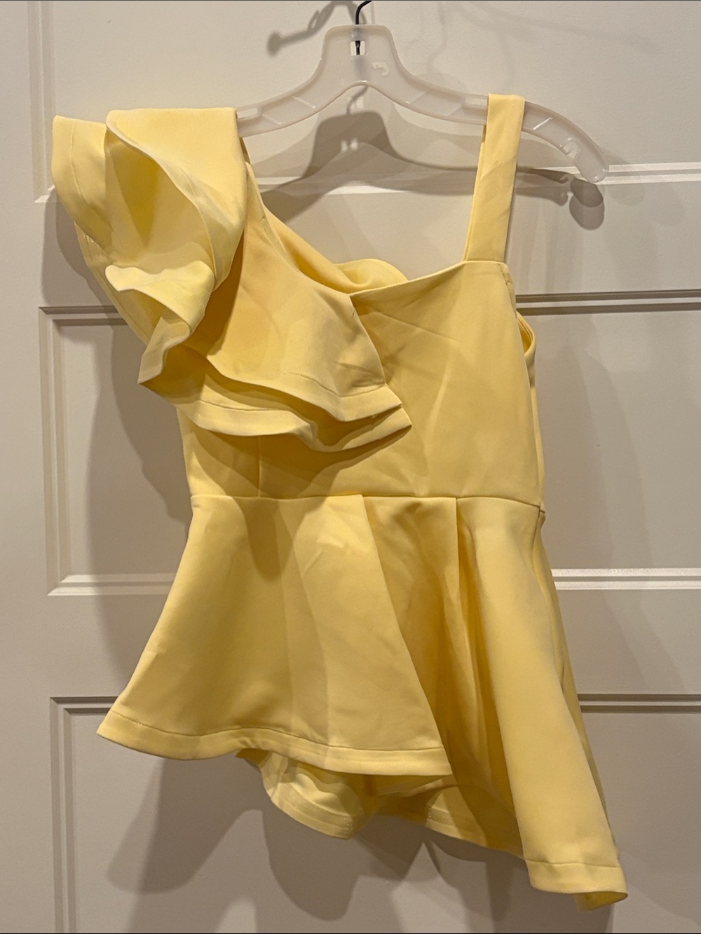 SHEIN Yellow One-Shoulder Ruffle Peplum Tank Top